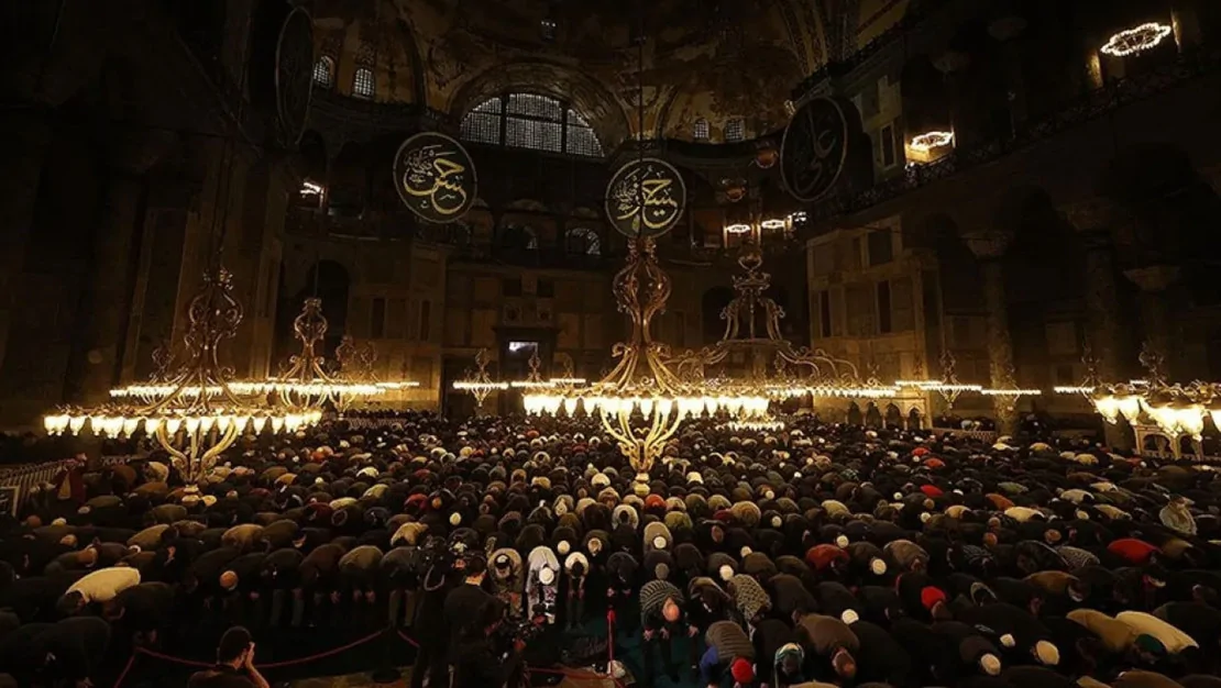 ayasofya-5-yilda-40-milyon-ziyaretci-agirladi