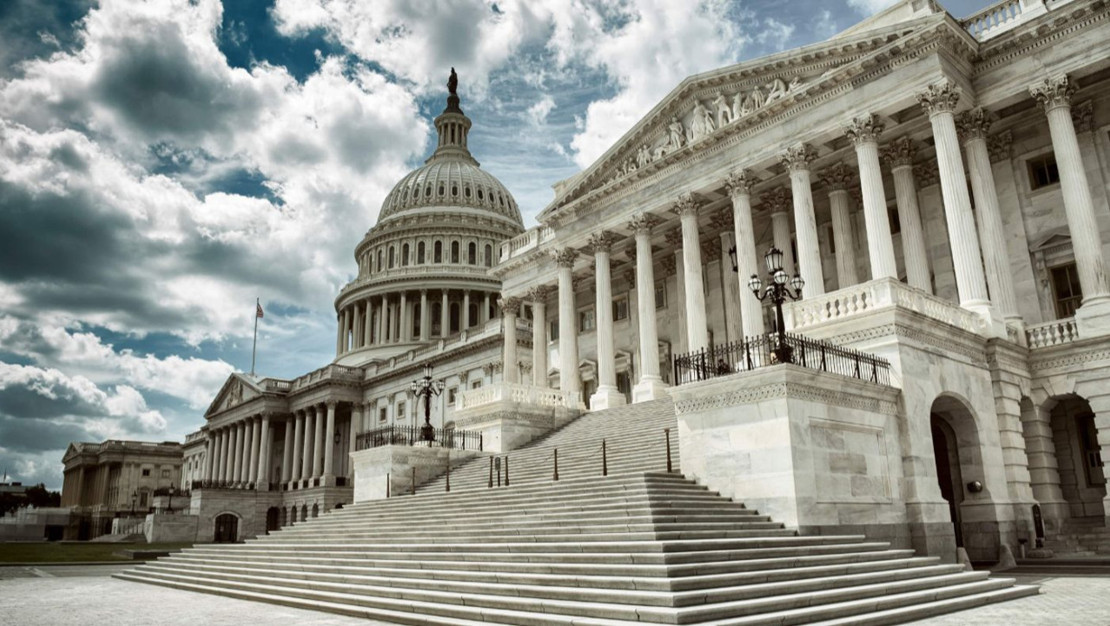 abd-senatosu-ilk-adimi-atti-hukumet-kapanmasi-icin