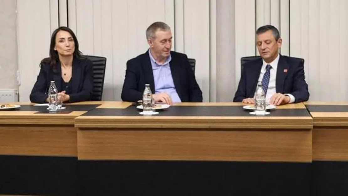 ozgur-ozel-den-taziye-ziyareti