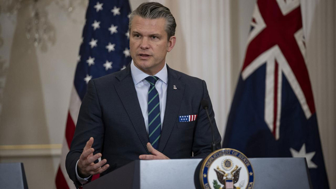 hegseth-iran-i-muzakereye-zorladi-saldiriya-gecti