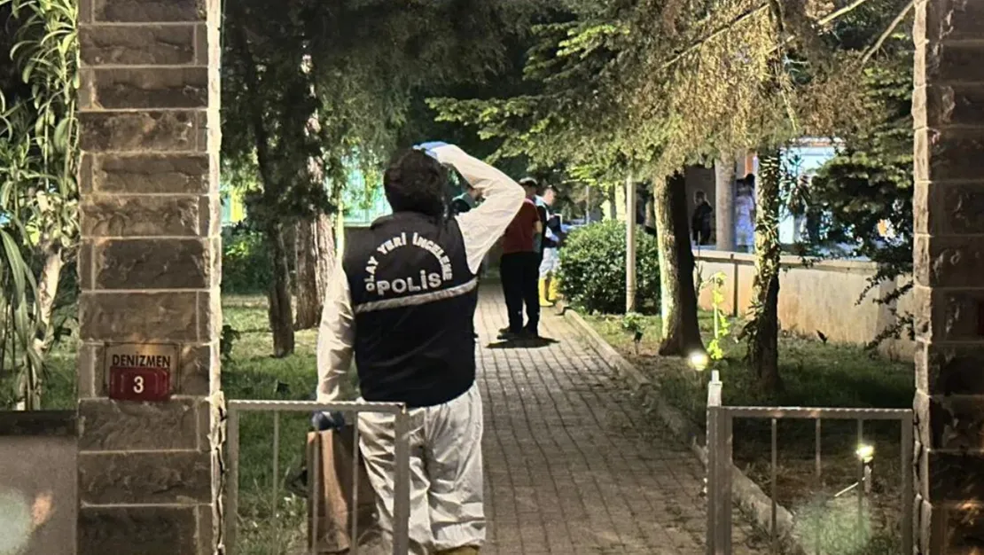 kadikoy-de-yangin-1-olu-bulundu