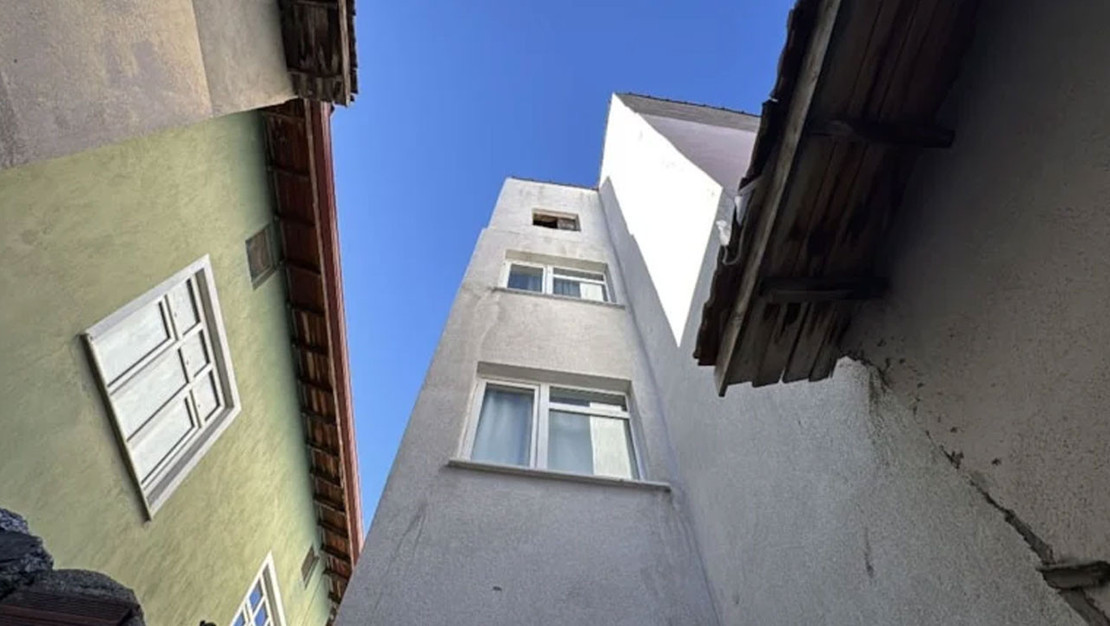 kutahya-da-insaat-demiri-can-aldi-baba-gozaltinda