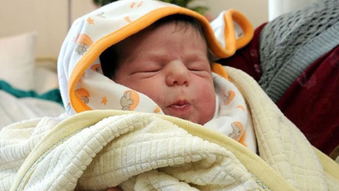 2025-yilinda-bebek-isimlerinde-en-populer-tercihler