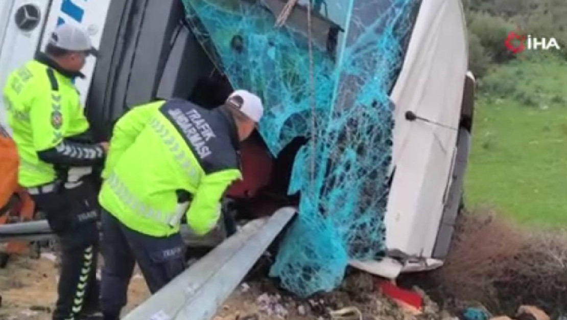 antalya-da-yolcu-otobusu-devrildi-5-olu-yaralilar-var