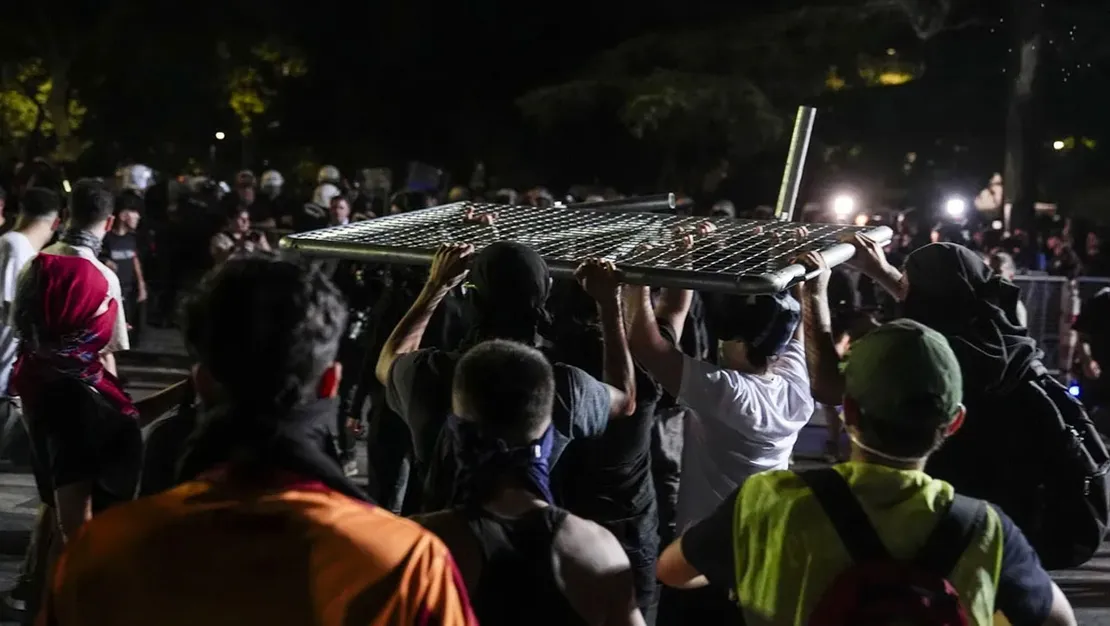 bakan-yerlikaya-42-kisi-yakalandi