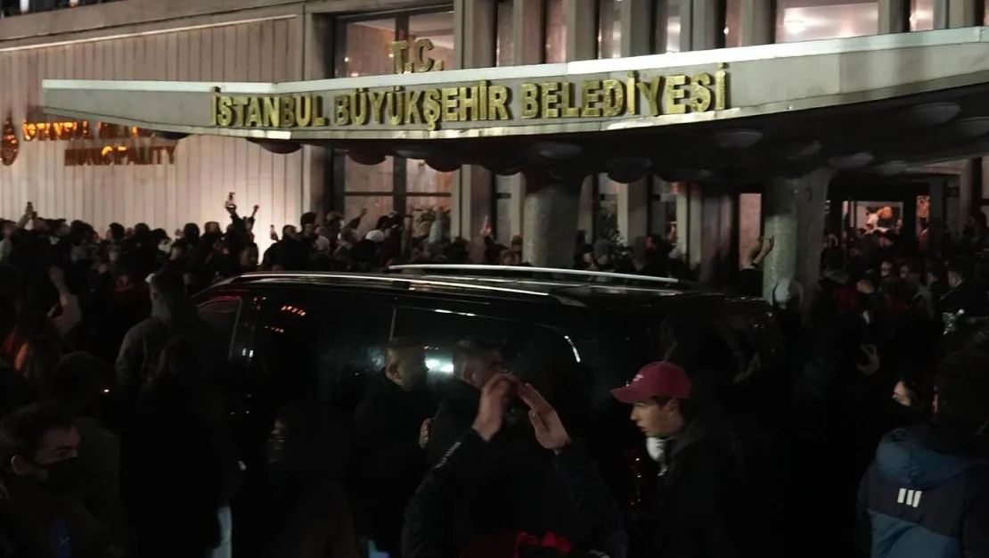 ibb-yolsuzluk-sorusturmasinda-tanik-ifadesi-ortaya-cikti