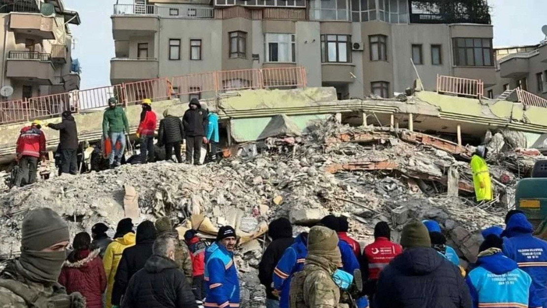 hakimbey-apartmani-davasinda-4-saniga-hapis-cezasi