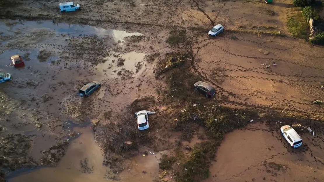 ispanya-da-sel-uyarisi-verildi