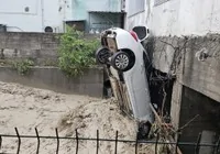 osmaniye-de-araclar-suruklendi