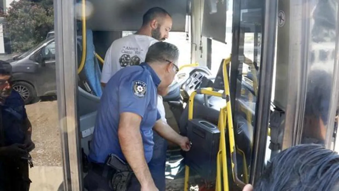 antalya-da-halk-otobusunden-anahtar-hirsizligi