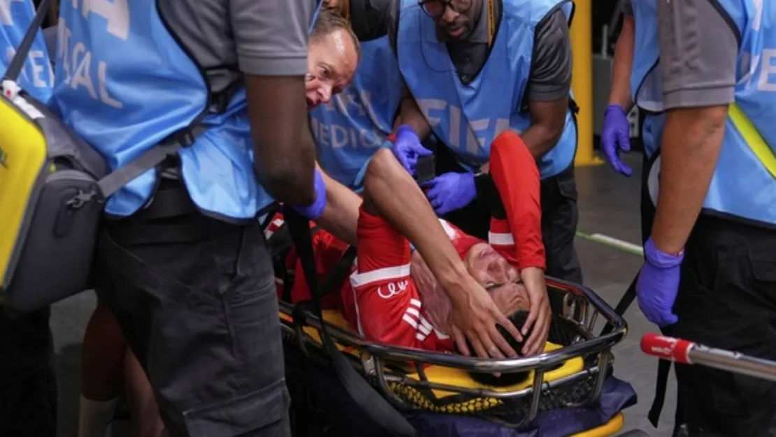 musiala-nin-ayagi-kirildi-donnarumma-uzuldu