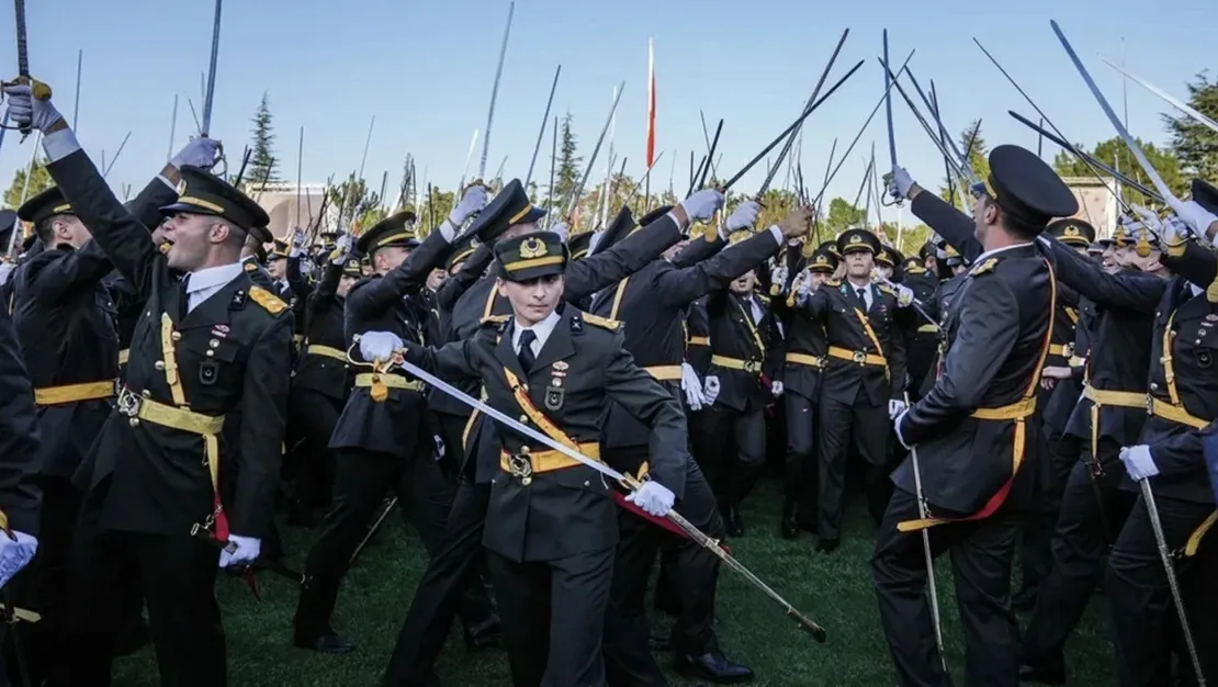 kara-harp-okulu-ihraci-davasi-basladi