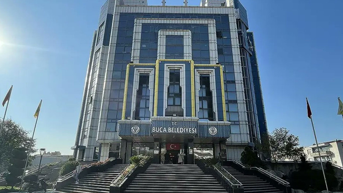 izmir-de-buca-belediyesi-ne-rusvet-operasyonu-gerceklesti