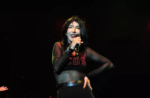 Hande Yener’den ‘meme kanseri’ açıklaması Hande Yener'den 'meme kanseri' açıklaması