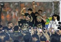 icardi-fenerbahce-ye-sarki-soyledi