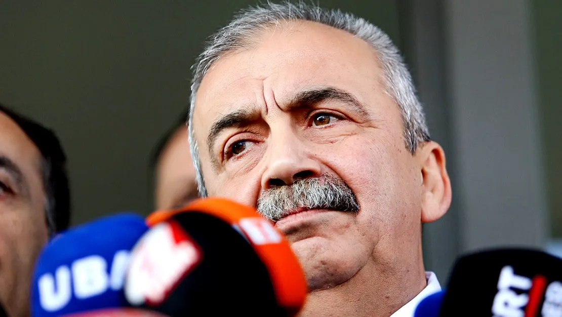 sirri-sureyya-onder-in-sagligi-hakkinda-aciklama