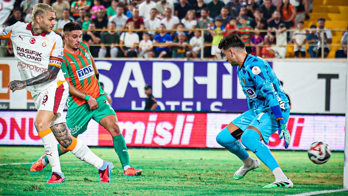 galatasaray-7-de-7-ile-yoluna-devam-ediyor