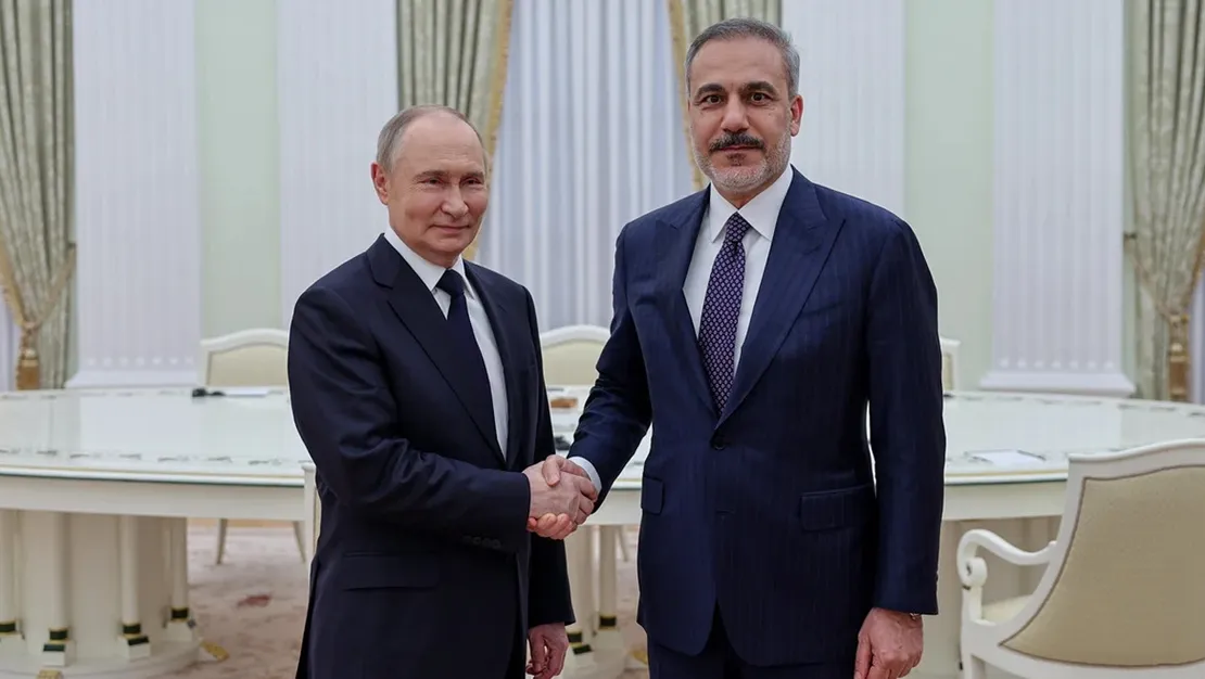 fidan-putin-ile-gorusmeye-devam-ediyor