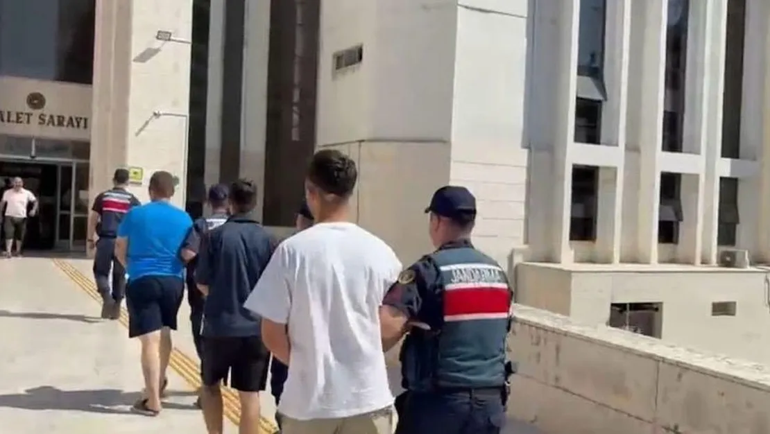 hukumluler-denizde-yakalandi-islemler-yapildi