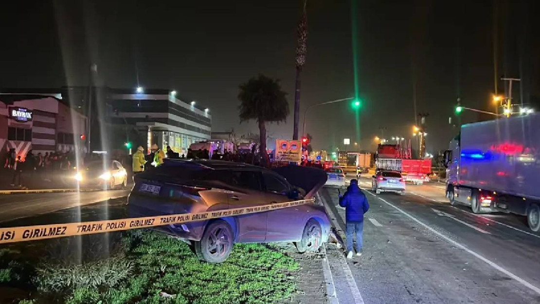 mersin-de-yaya-gecidinde-feci-kaza-3-olu-3-yarali