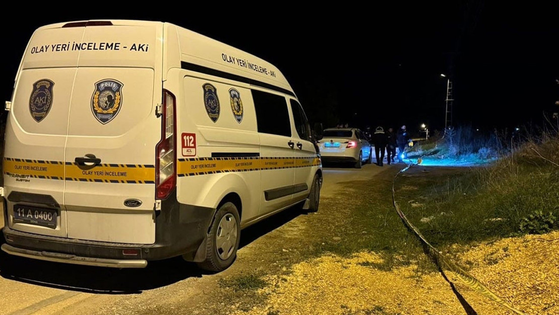 bilecik-te-yol-kenarinda-erkek-cesedi-bulundu