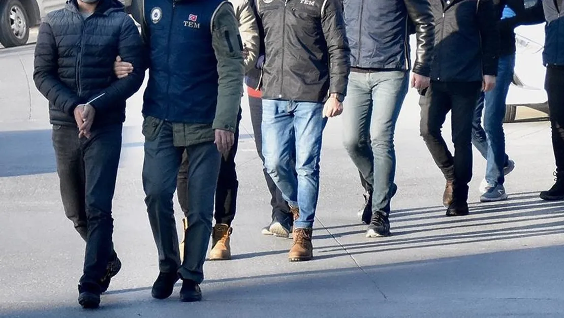 sakarya-merkezli-saglik-raporu-operasyonu-yapildi