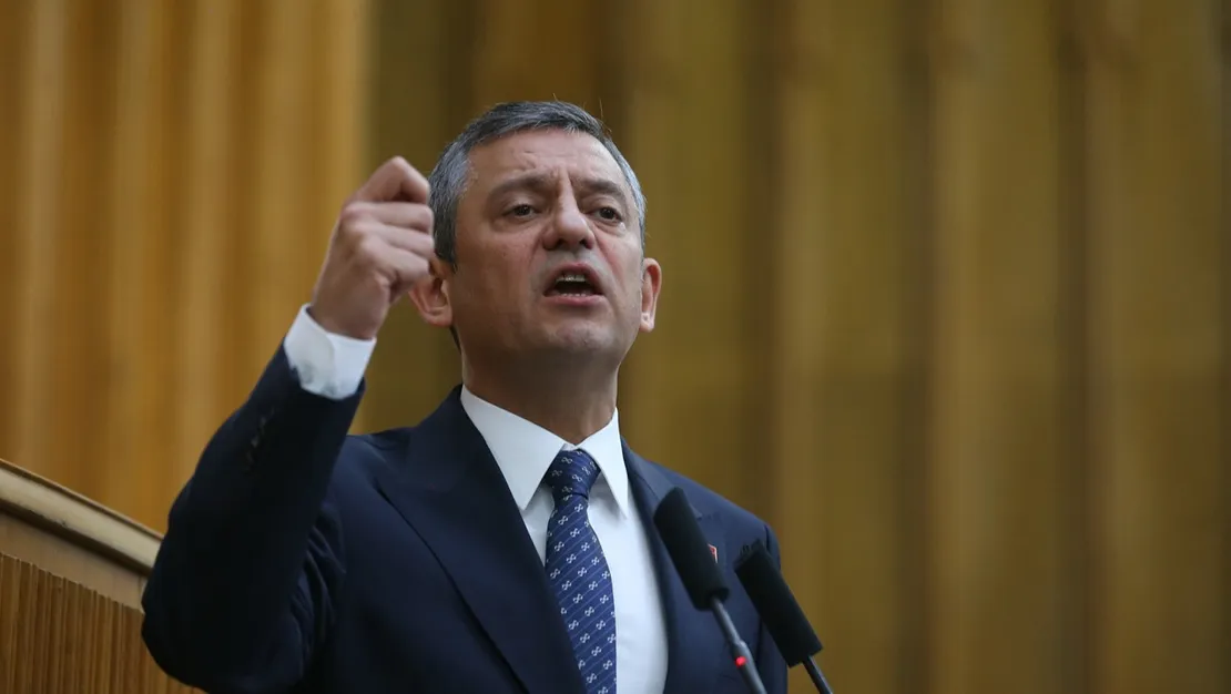 ozgur-ozel-den-canakkale-zaferi-mesaji