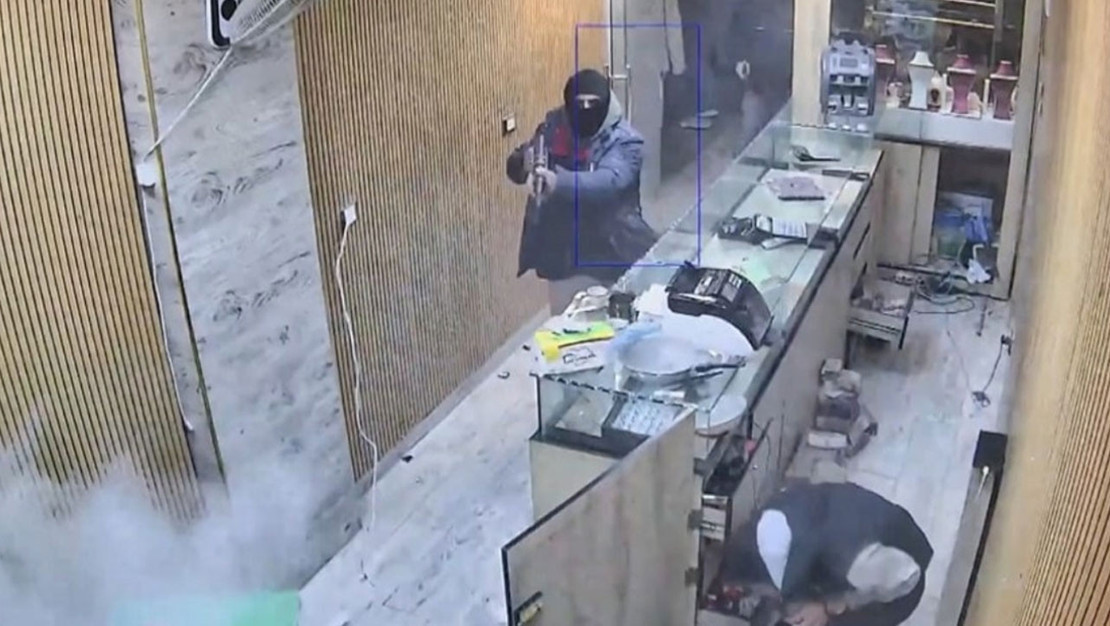 suriye-de-kuyumcu-soygununda-iki-kisi-oldu