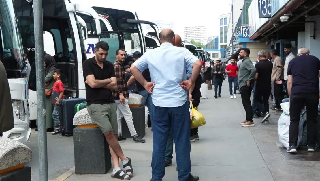 istanbul-daki-otogarda-doluluk-yuzde-95