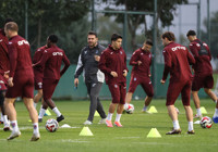 trabzonspor-antrenmaninda-izinli-isimler-bulundu