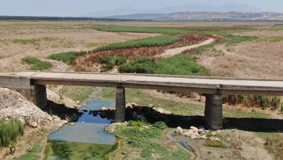 izmir-barajlarinda-su-seviyesi-kritik-durumda