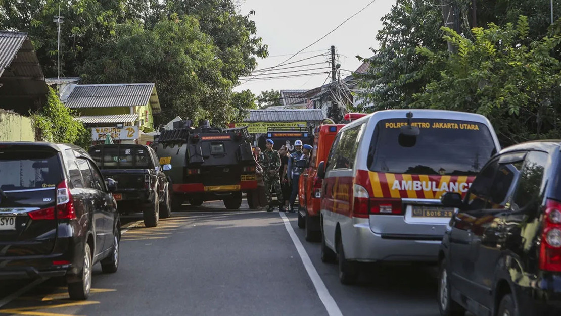 cakarta-daki-camide-patlama-54-kisi-yarali