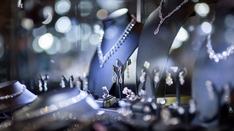 mecliste-kiymetli-taslara-otv-duzenlemesi-cekildi