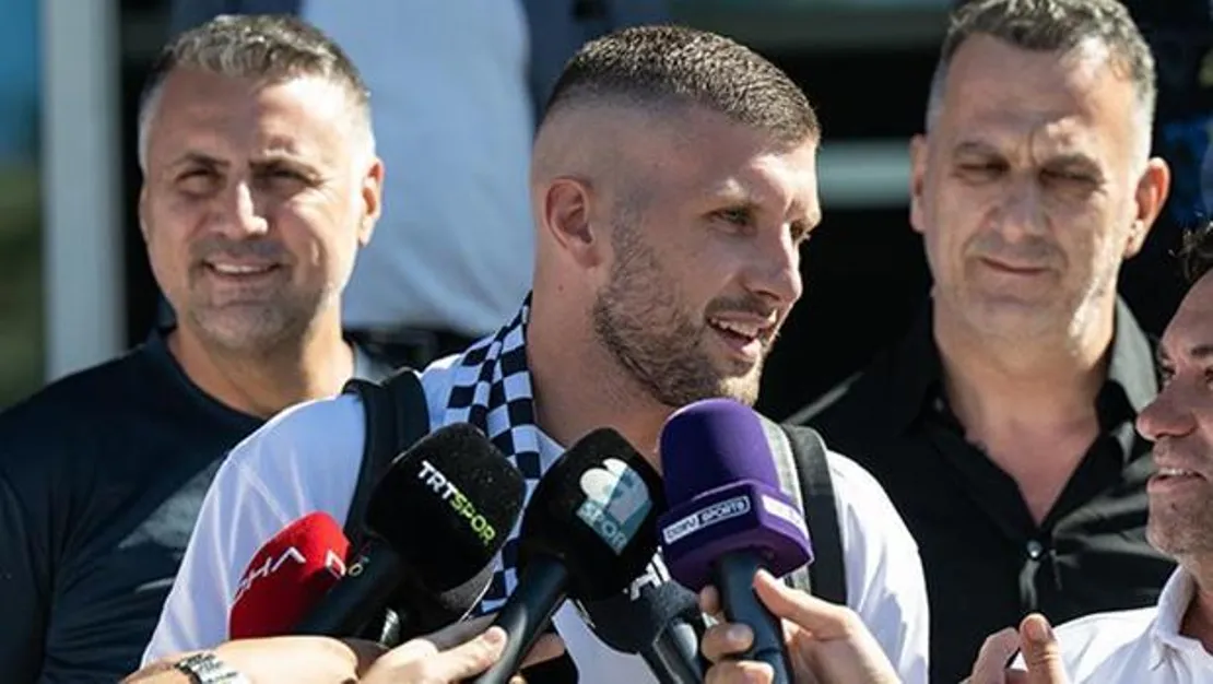 besiktas-ante-rebic-transferini-sonlandirdi