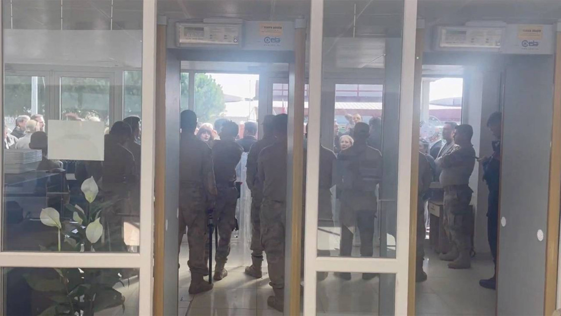 ekrem-imamoglu-nun-durusmasinda-gerginlik-yasandi