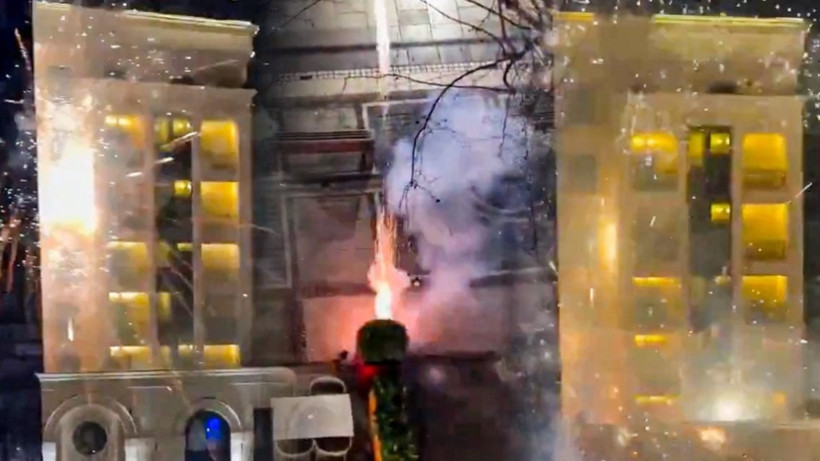 a-millilerimize-kosova-da-havai-fisekli-provokasyon