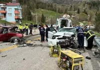 kastamonu-da-iki-arac-carpisti-3-olu