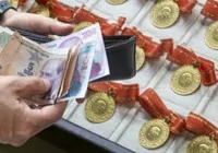 altin-fiyatinda-dusus-devam-ediyor