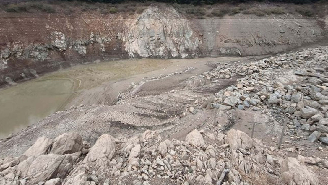izmir-de-barajlardaki-su-orani-dusuyor