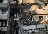 rusya-ukrayna-hukumet-binasini-vurdu