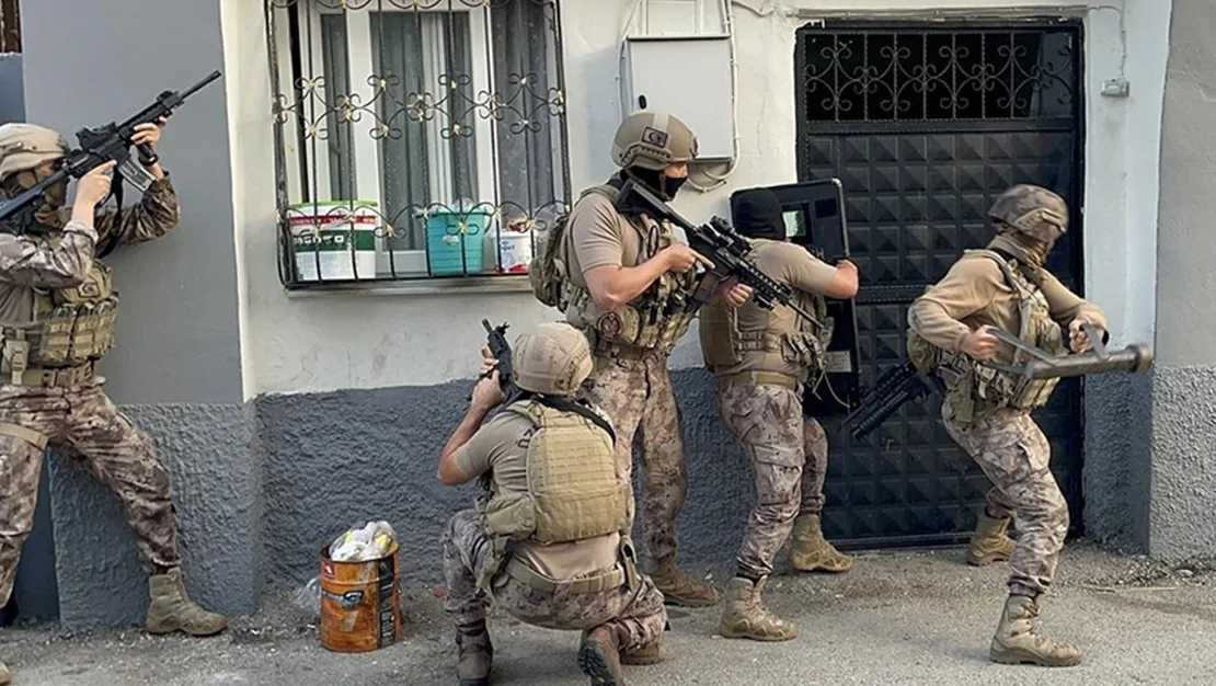 istanbul-da-suc-orgutune-operasyon-yapildi