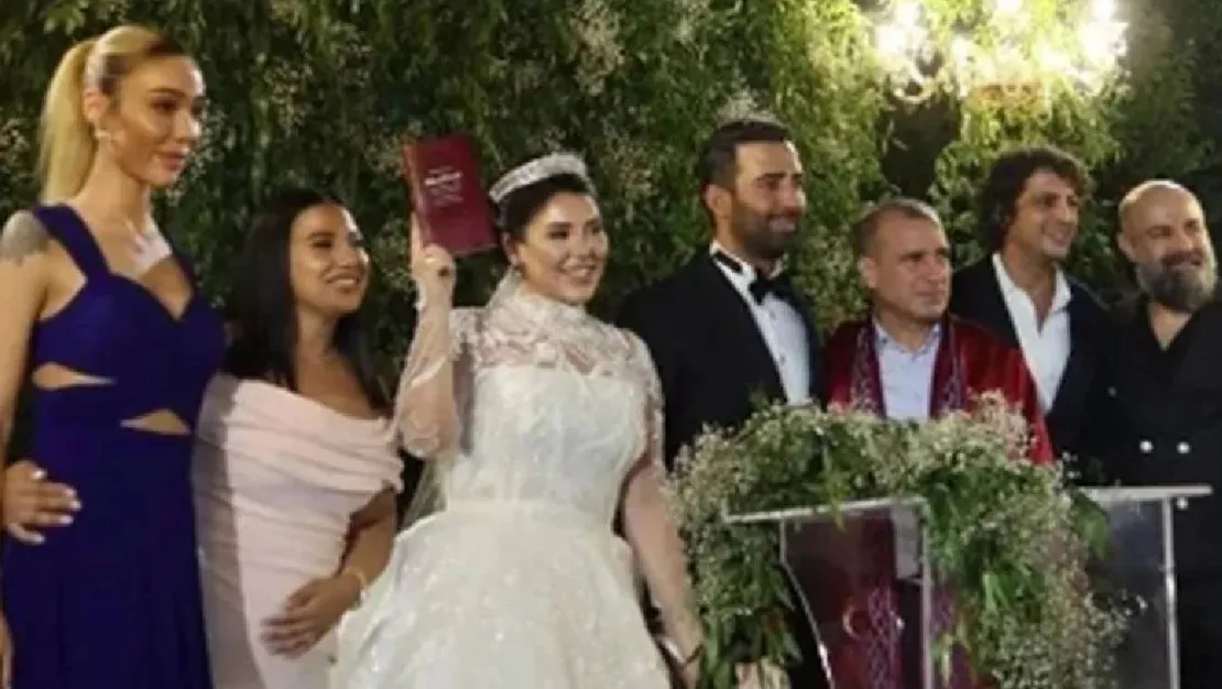 unlu-oyuncu-ferit-kaya-yasemin-ceren-le-evlendi