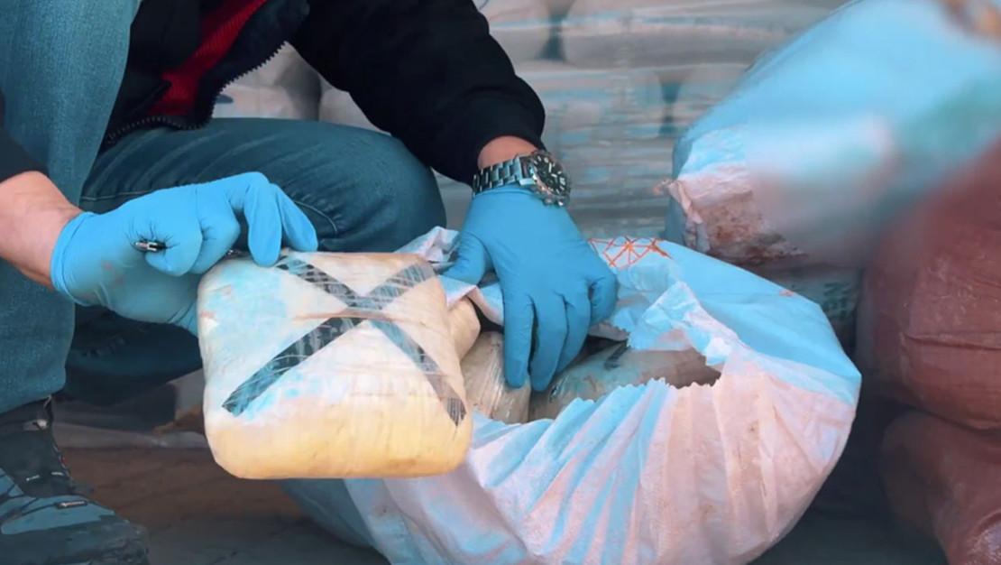 uyusturucu-operasyonlarinda-406-kilogram-madde-ele-gecirildi