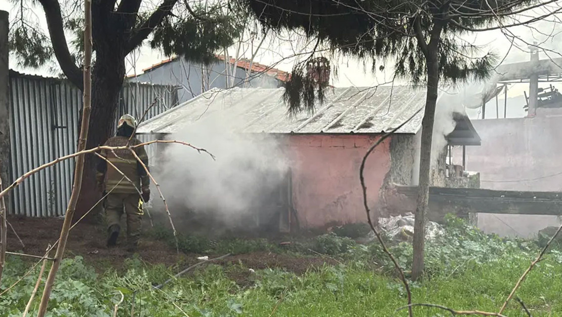 izmir-de-genc-iki-kisi-arasinda-kavga-can-olduruldu