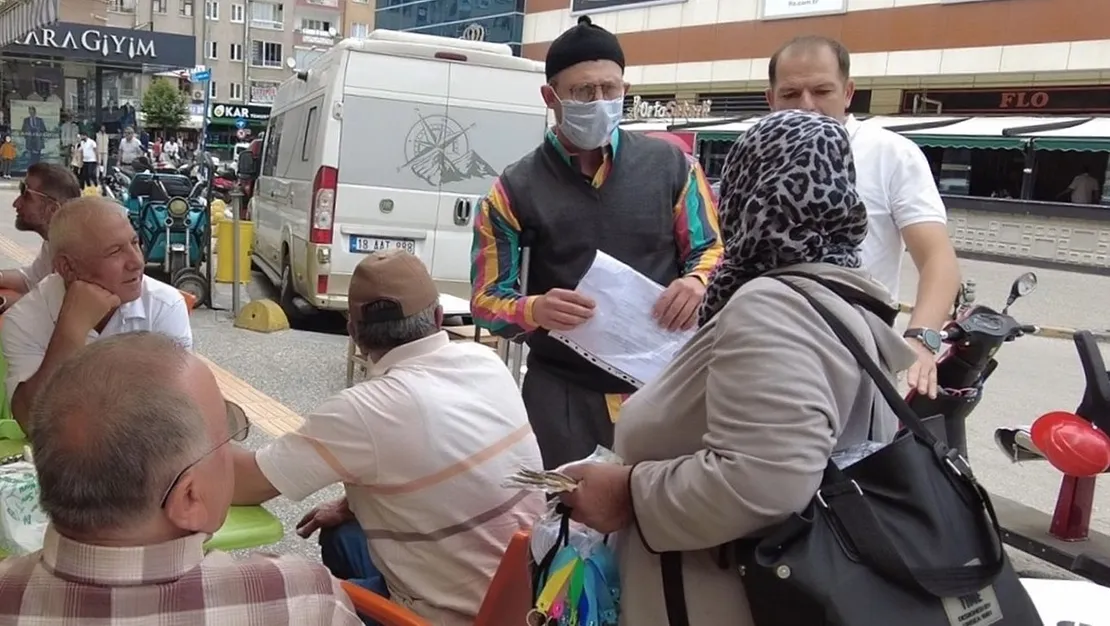 zabita-dilenci-kiliginda-340-lira-topladi