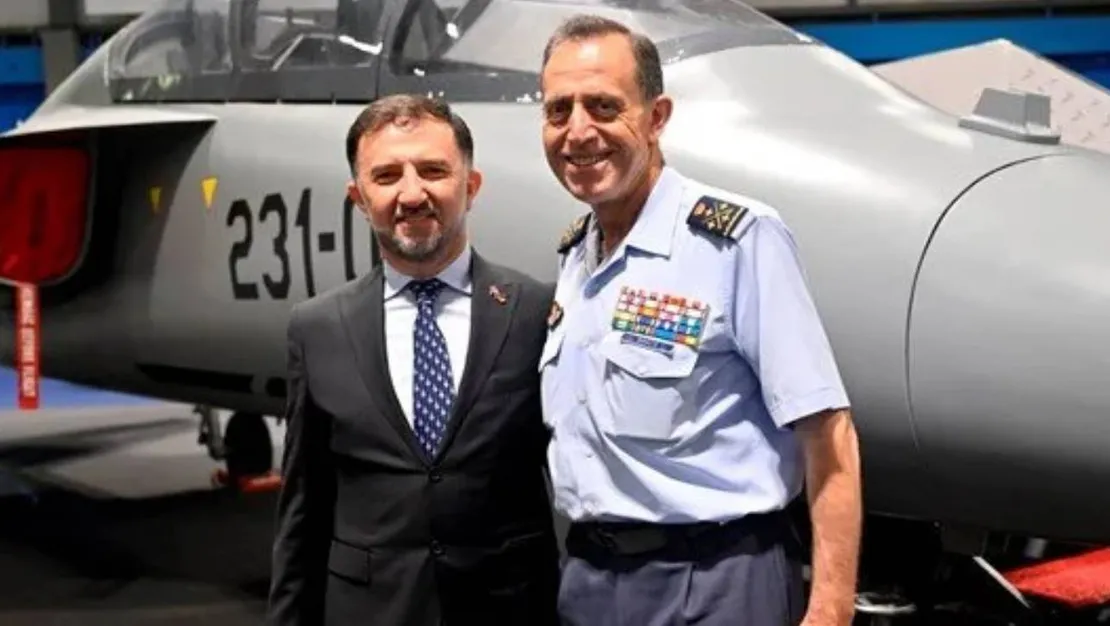 nato-kapisi-acildi-hurjet-anlasmasi-imzalandi