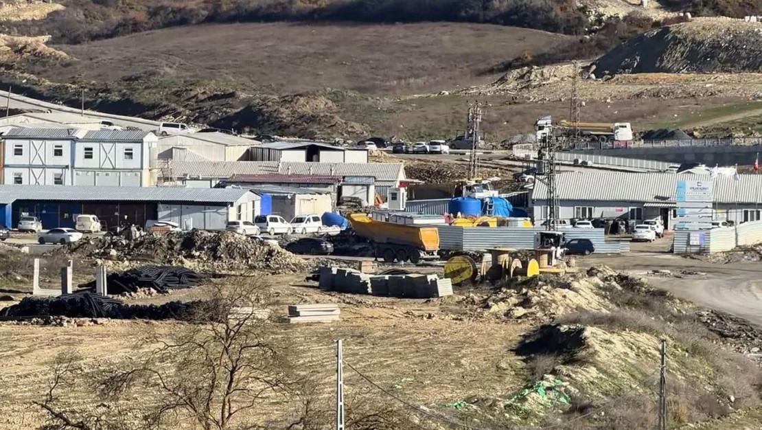 istanbul-da-antifriz-icen-kamyon-soforu-yogun-bakimda