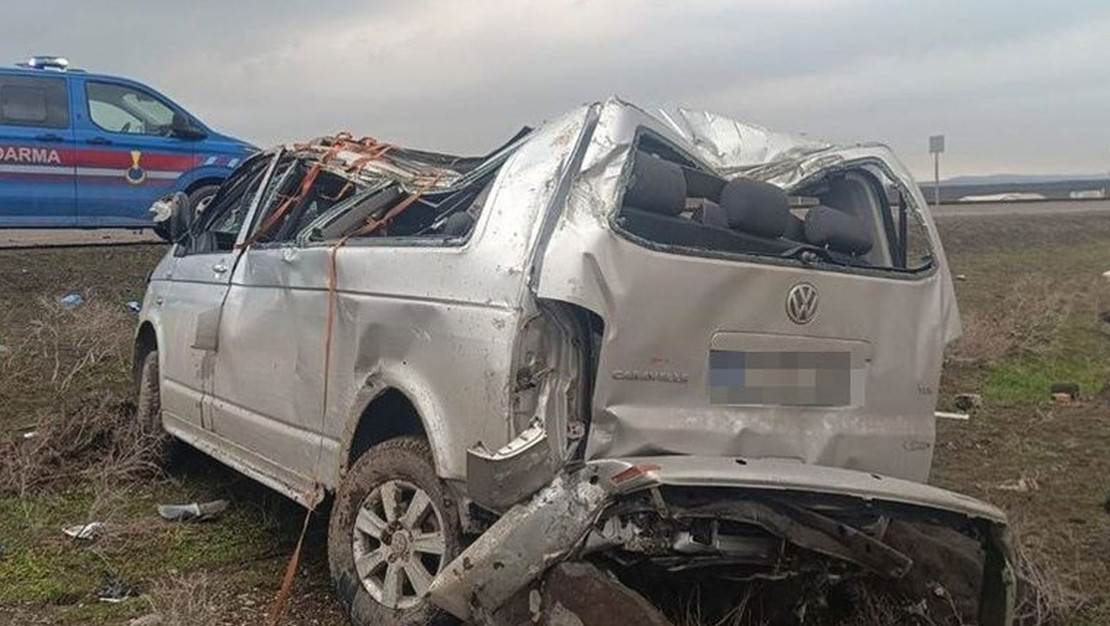 cizre-de-takla-atan-minibuste-iki-kisi-hayatini-kaybetti