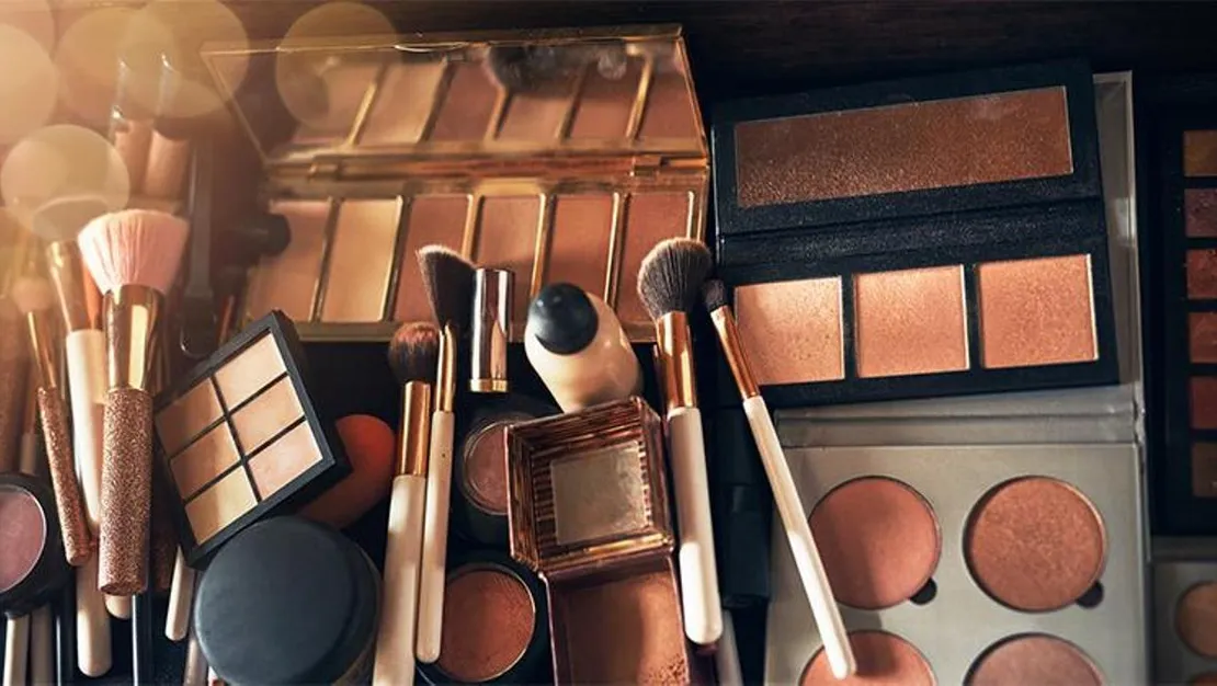 kozmetik-urunlerdeki-risklere-dikkat