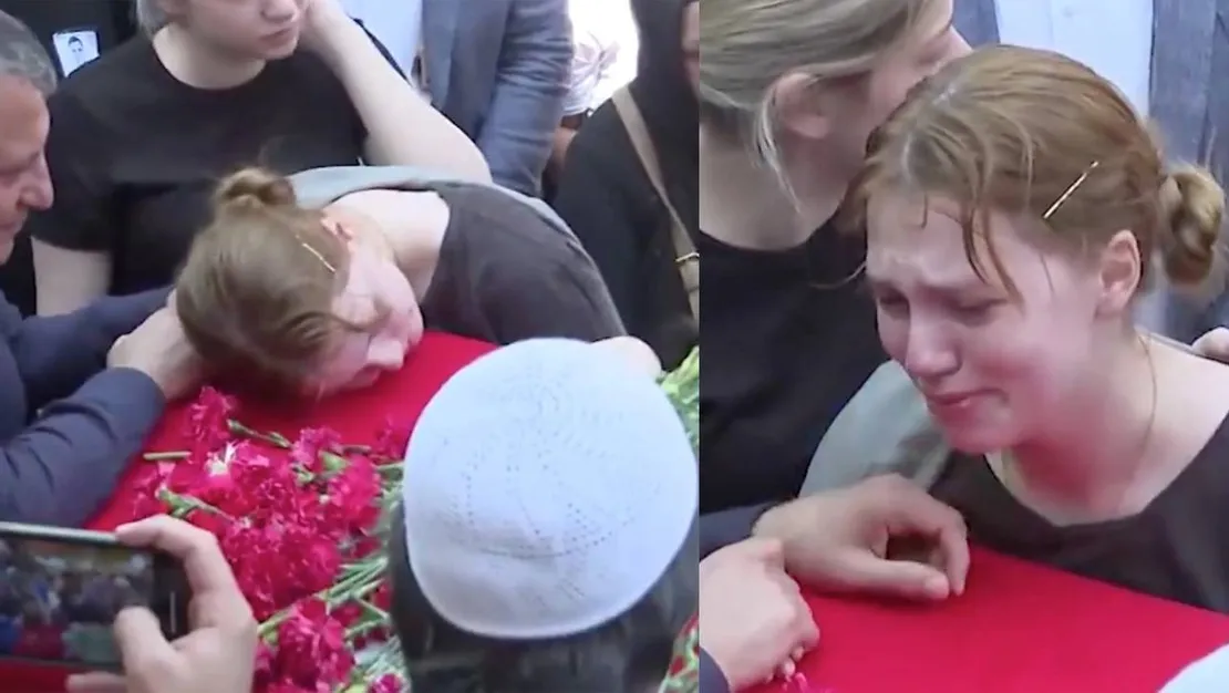 nehir-zeyrek-baba-nin-tabutuna-kapandi